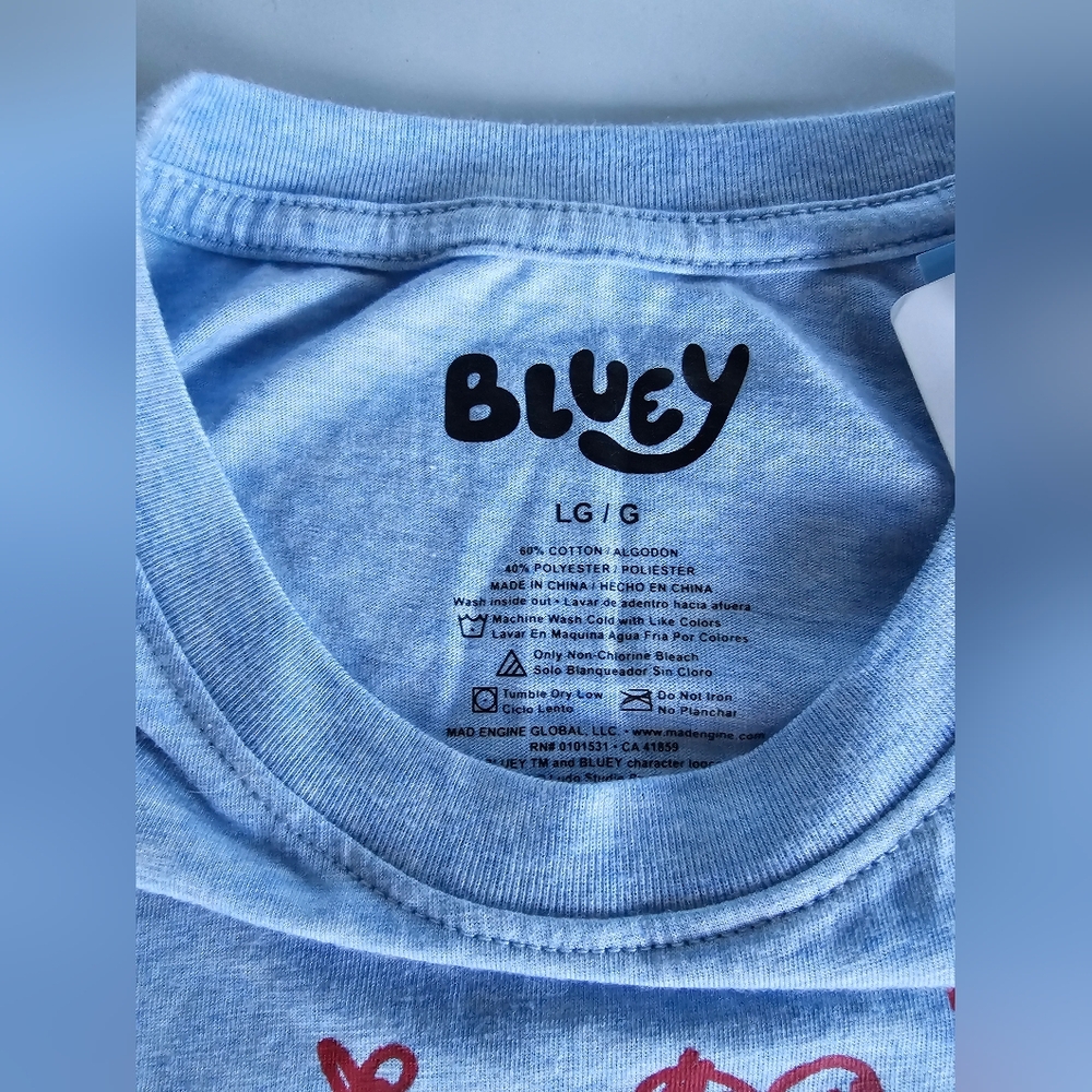 Bluey Family Graphic T-Shirt - Picture 4 of 4